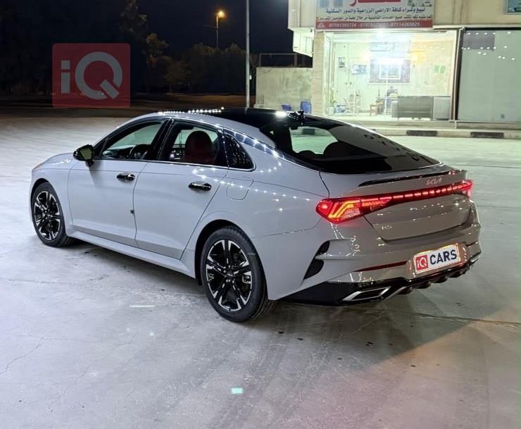 كيا K5